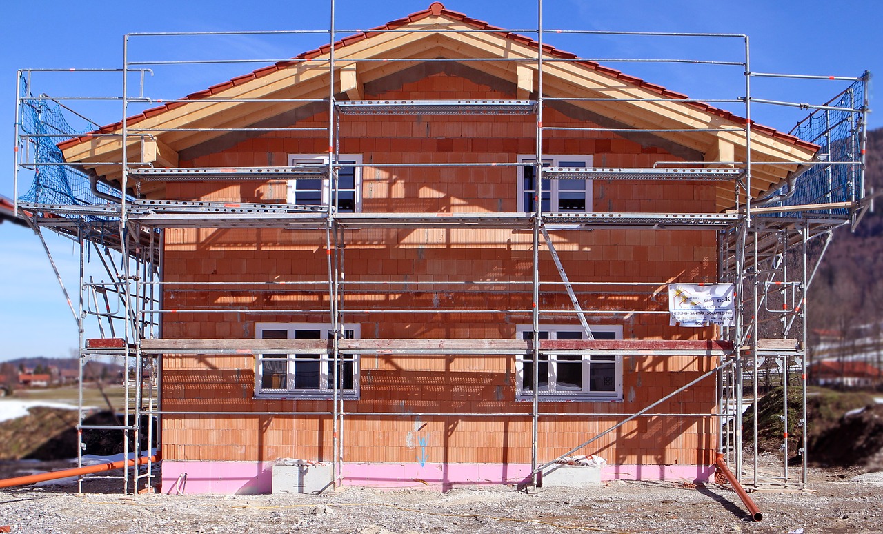 Une assurance peut-elle vous aider pour les travaux à faire dans votre maison ?